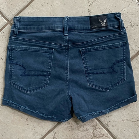 American Eagle shorts - Picture 2 of 3